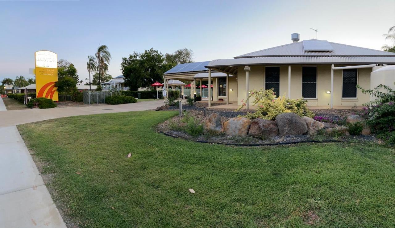 Country Roads Motor Inn Gayndah Экстерьер фото